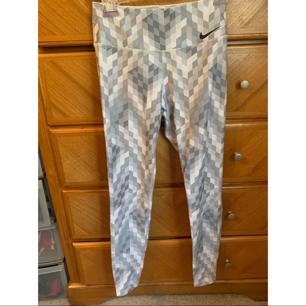 Nike dri-fit athletic pants